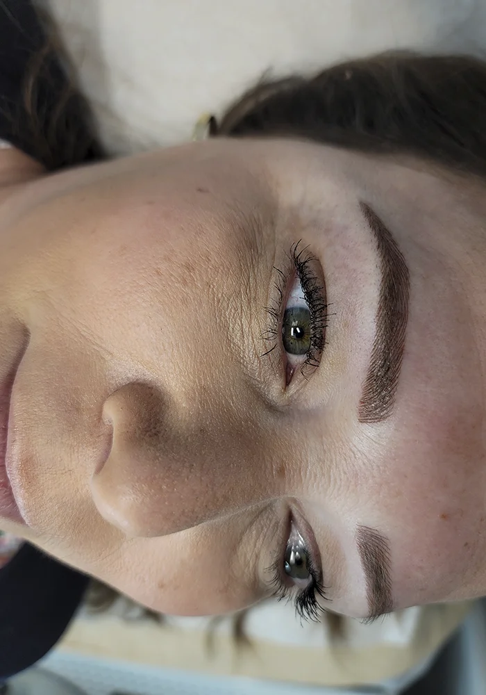laine-photo-brow-07